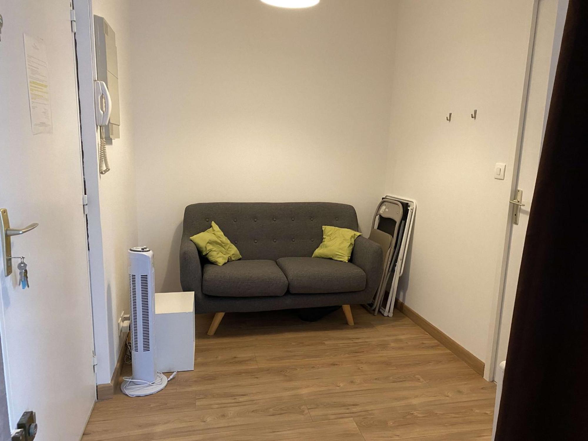 Studio Renove Avec Balcon, Proche Commerces, Wifi Et Cellier Privatif - Balaruc-Les-Bains. - Fr-1-553-13 Kültér fotó